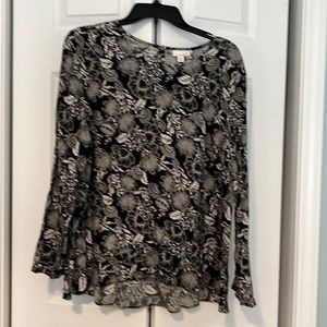 JJill tunic. Black flower design, excellent condition.